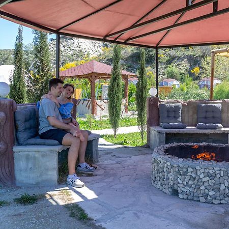 Amazing Cyprus Glamping Domes - Glamping Cyprus Hotel Paphos Exterior foto